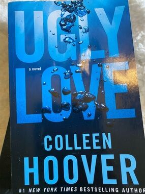 Ugly Love by Colleen Hoover - Blue Cover Paperback